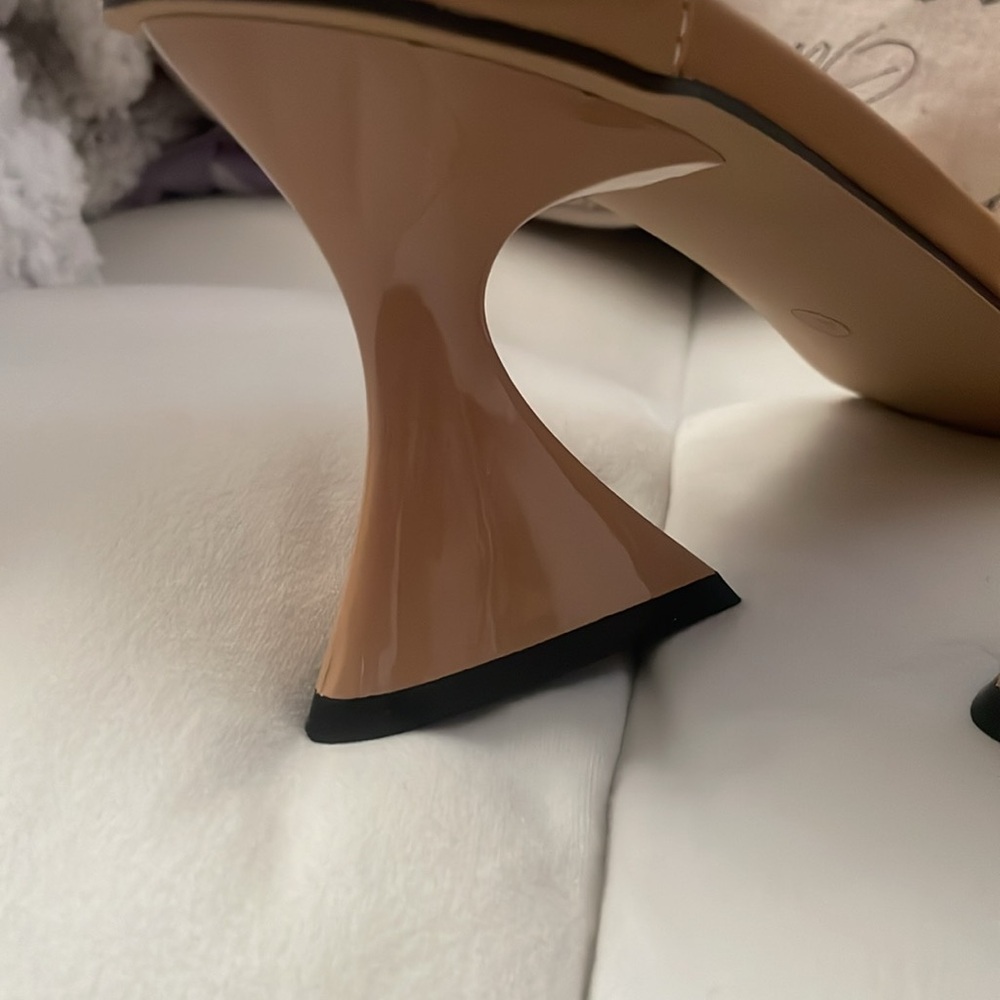 Chic heels - Picture 9 of 9